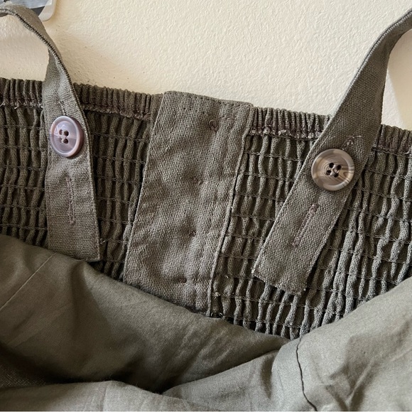 Urban Outfitters crop tank - Picture 4 of 6